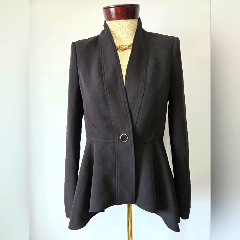 DONNA KARAN Hi Lo Ruffled Bottom Black Peplum Blazer. Size 4